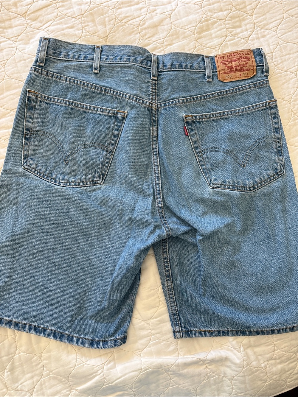 Levi's Light Blue Denim Jean Shorts - Classic Back Pocket Style